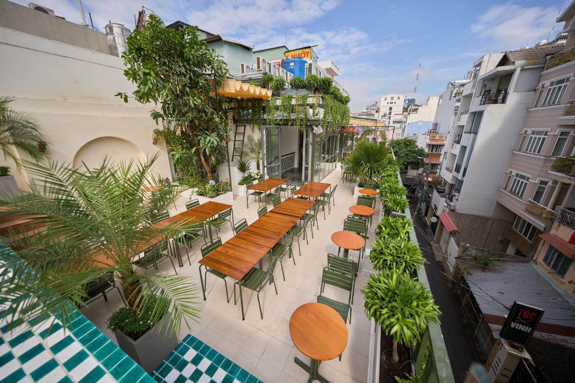 Maison Saigon - French Touch & Rooftop Lounge Apartment