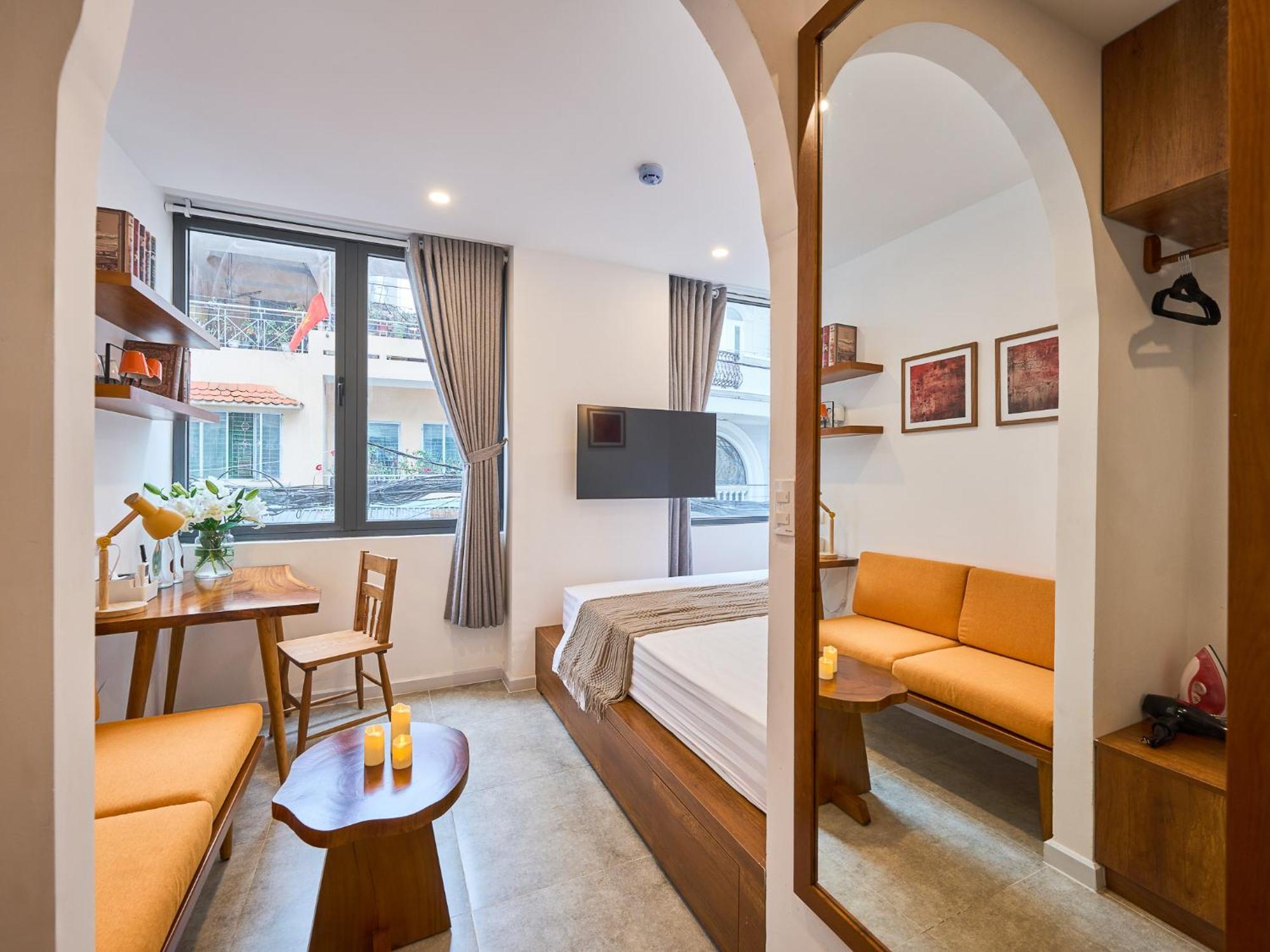 Maison Saigon - French Touch & Rooftop Lounge Ho Chi Minh City